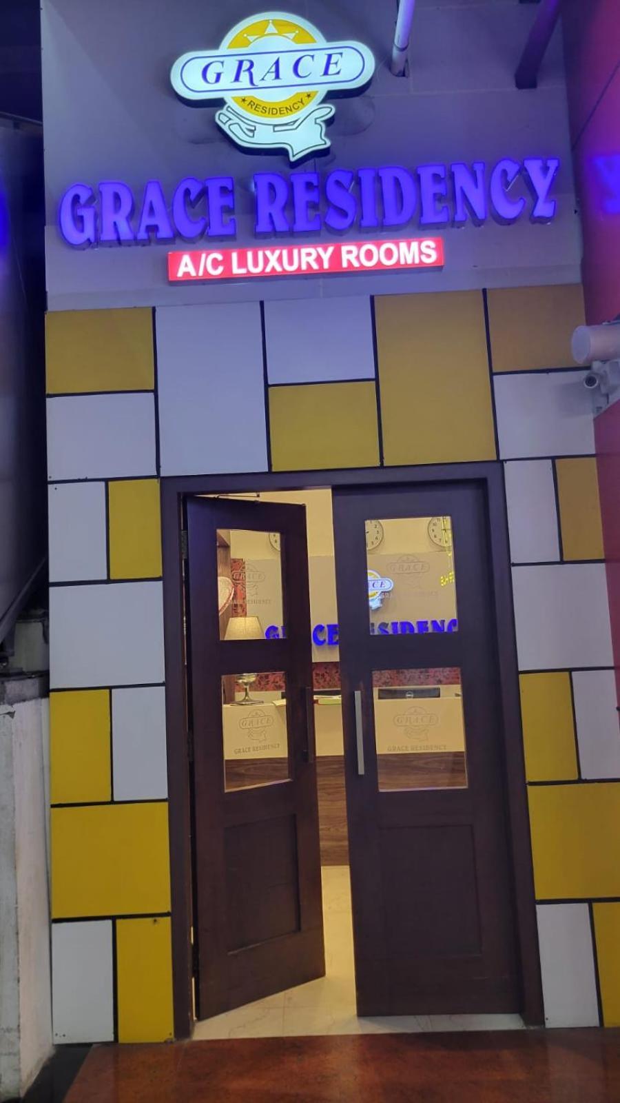 Grace Residency Chennai Airport Hotel Екстериор снимка