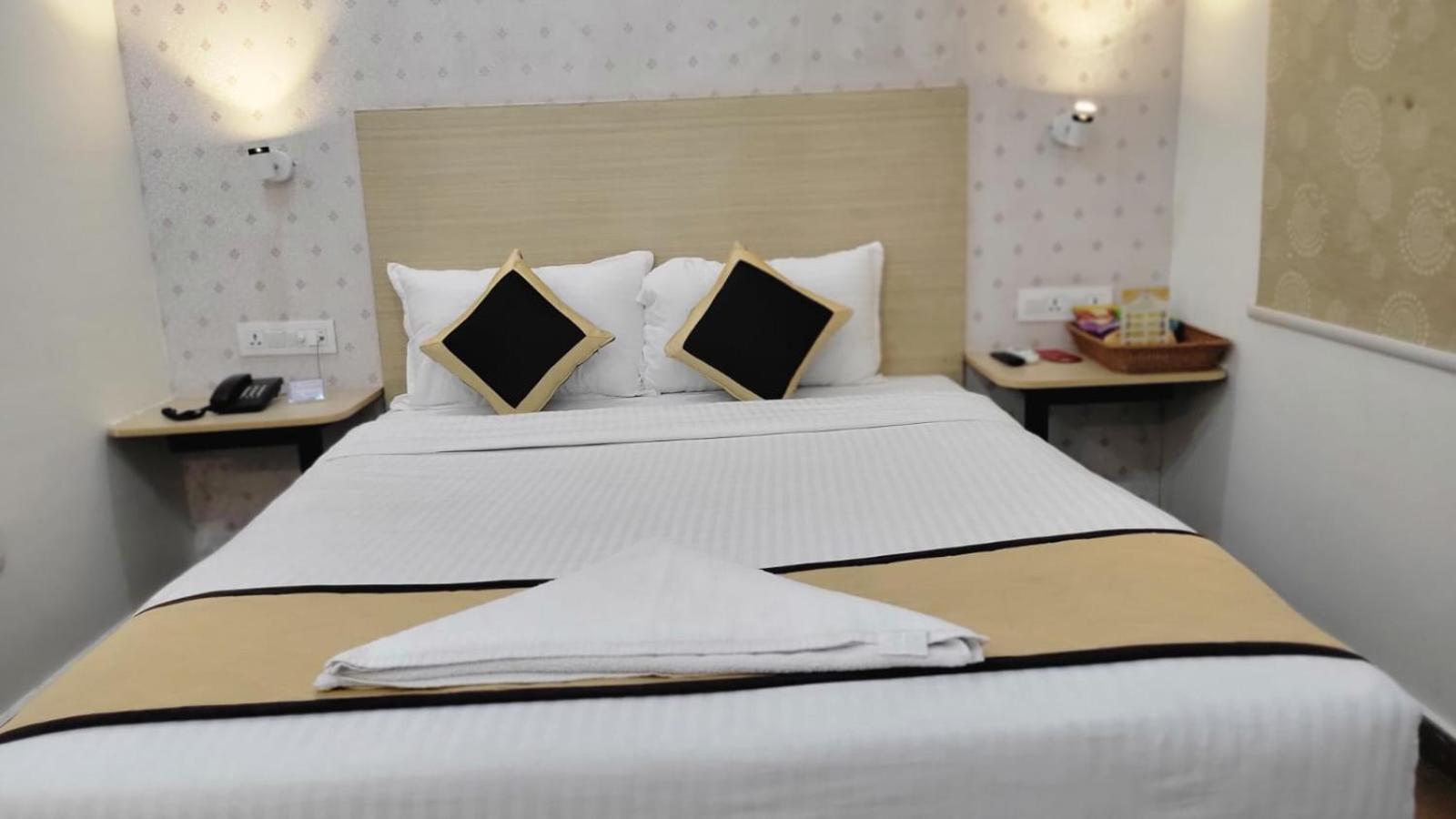 Grace Residency Chennai Airport Hotel Екстериор снимка